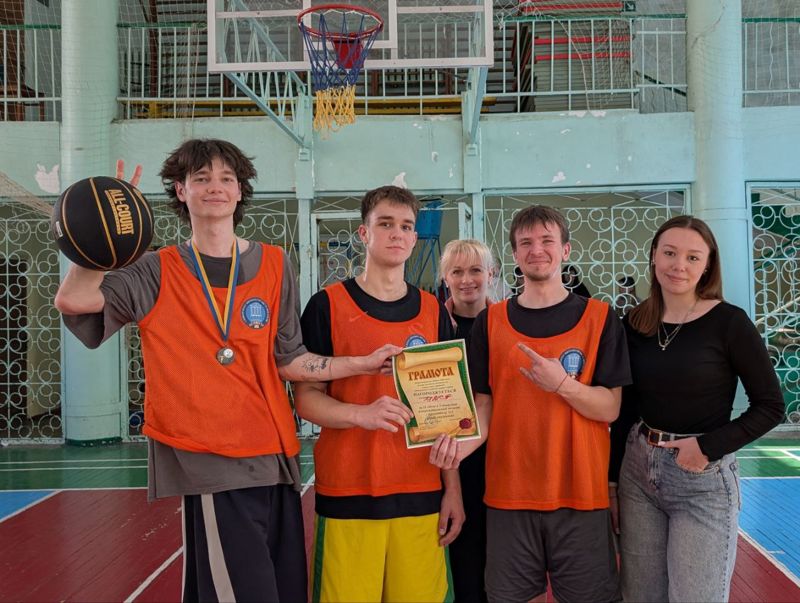 УМСФ – срібний призер обласної Універсіади з баскетболу